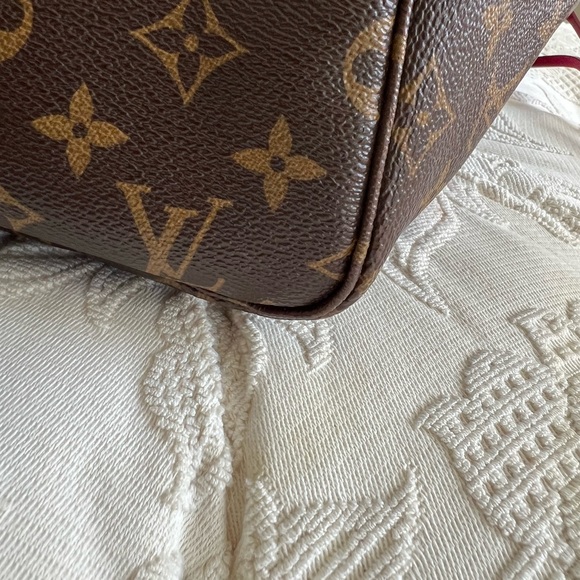 Louis Vuitton Ikat rose, GM - Picture 8 of 16